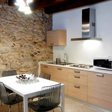 Sweet Apartment